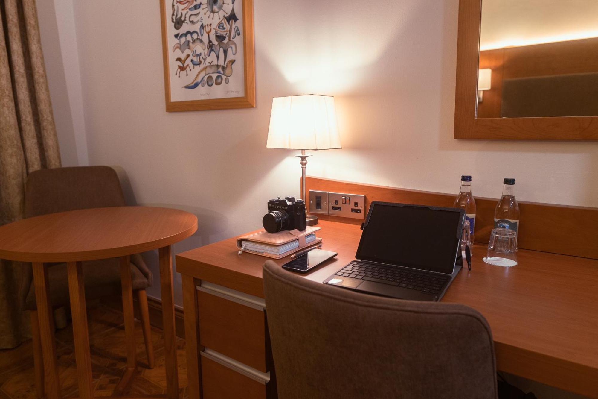 Uppercross House Hotel — Fotos 1